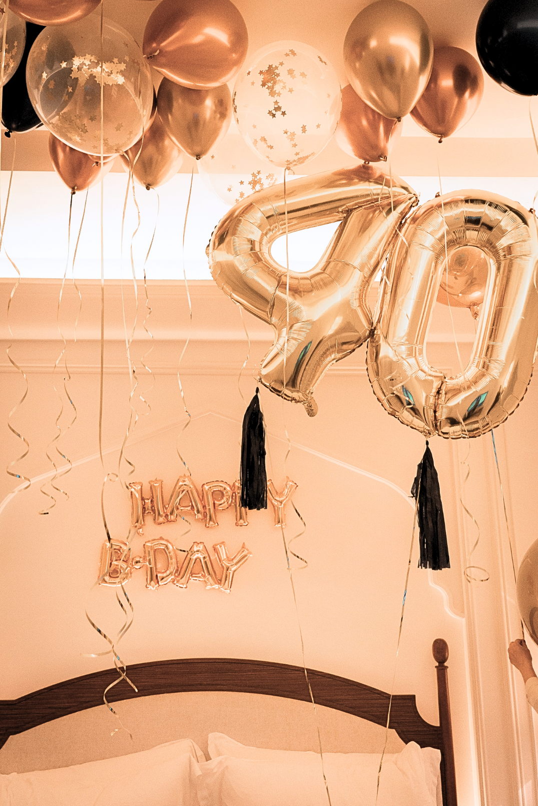 Surprise Balloon Setup Midnight Gold Edition