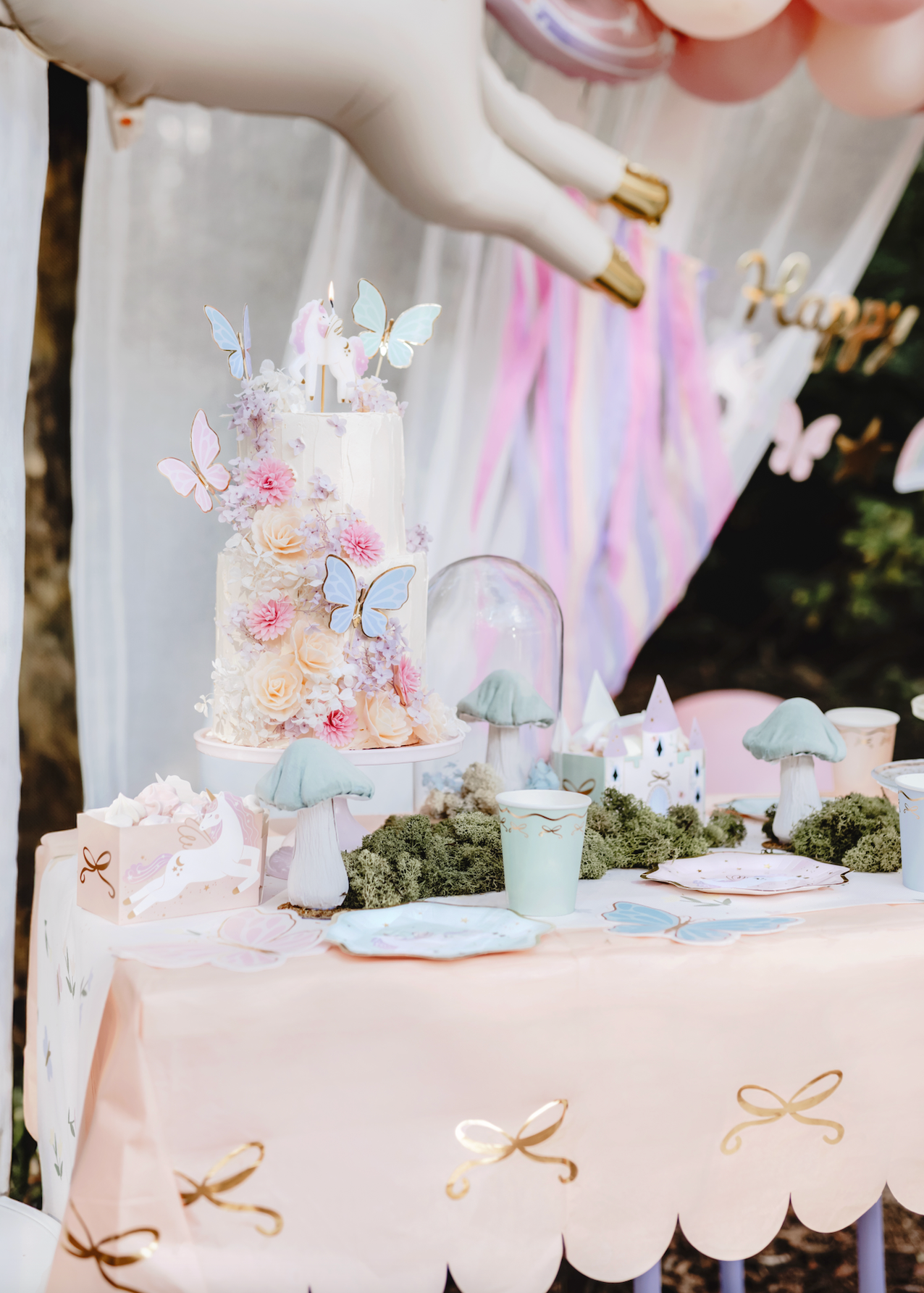 Bow Tie Party Cups