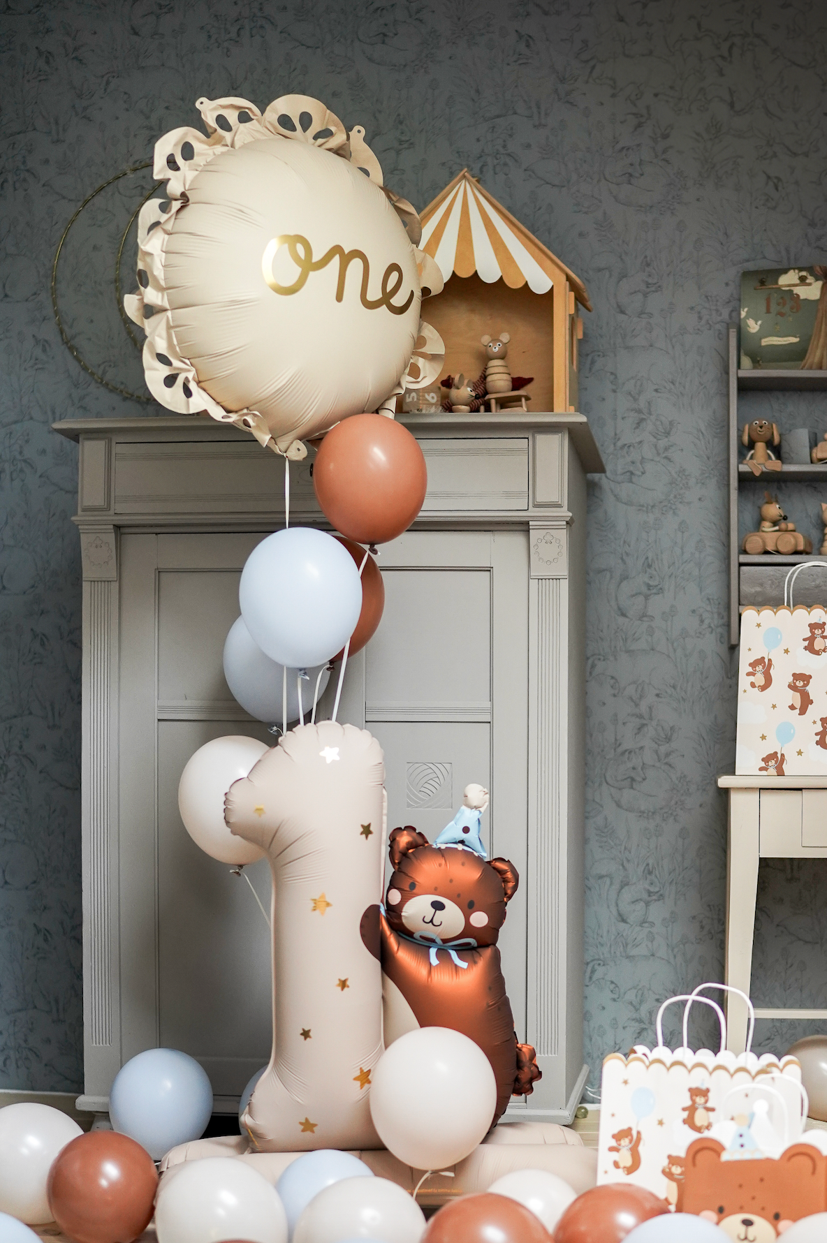 Lozenge Foil Balloon