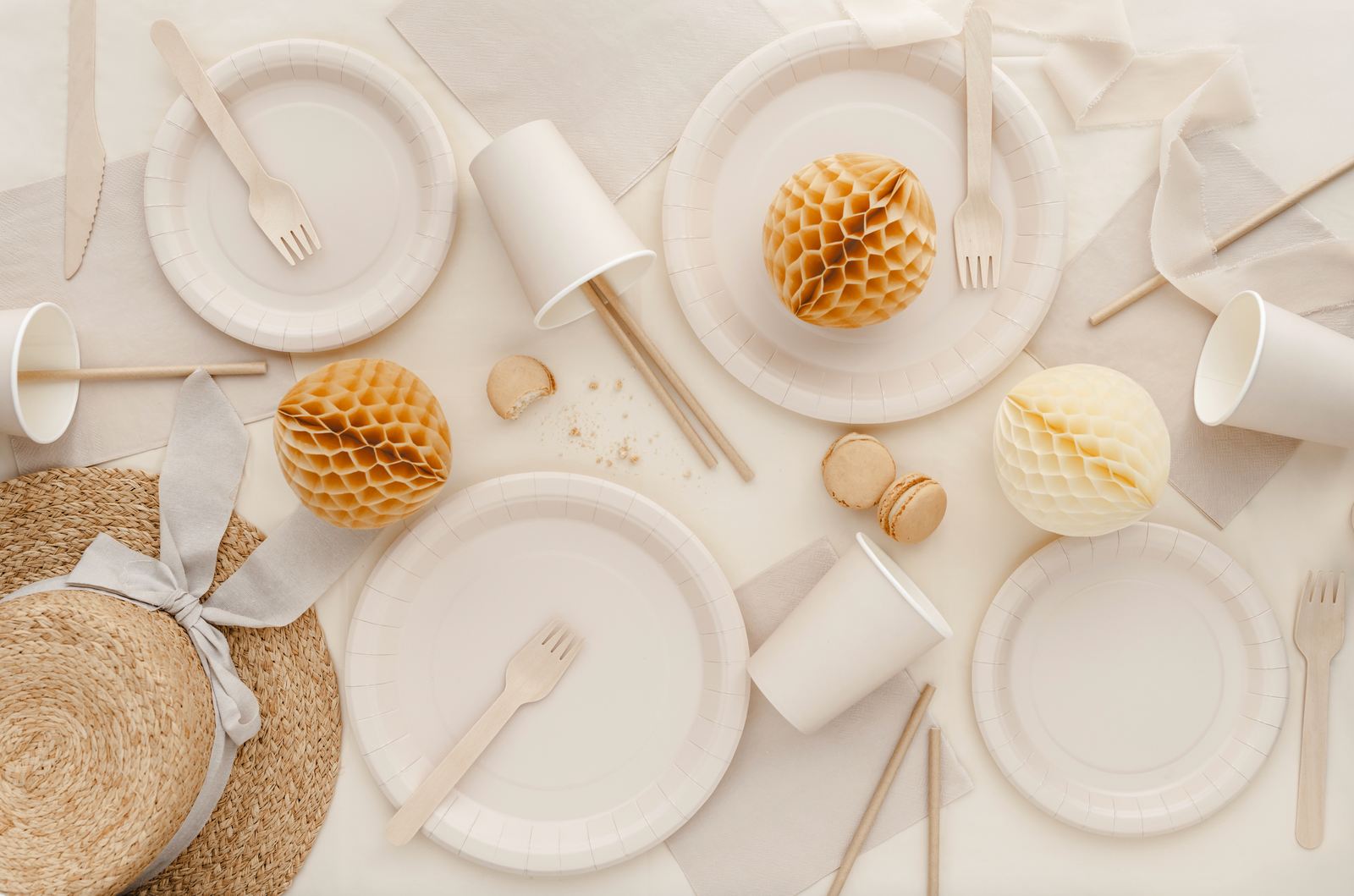 Beige Paper Cups