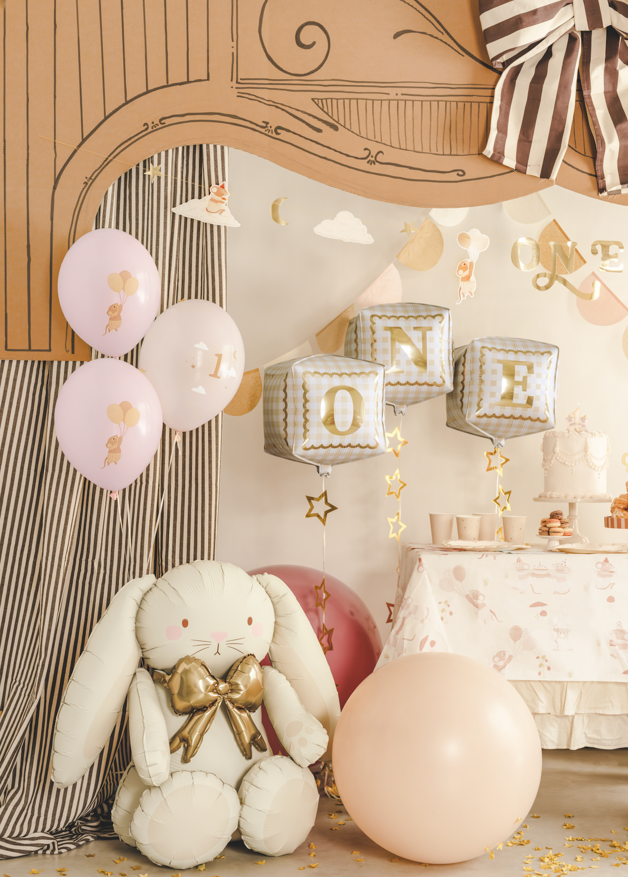 'ONE' Cube Foil Balloons