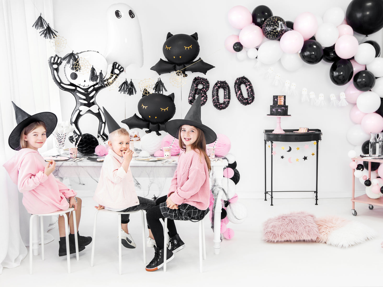 Black Halloween Bat Balloon