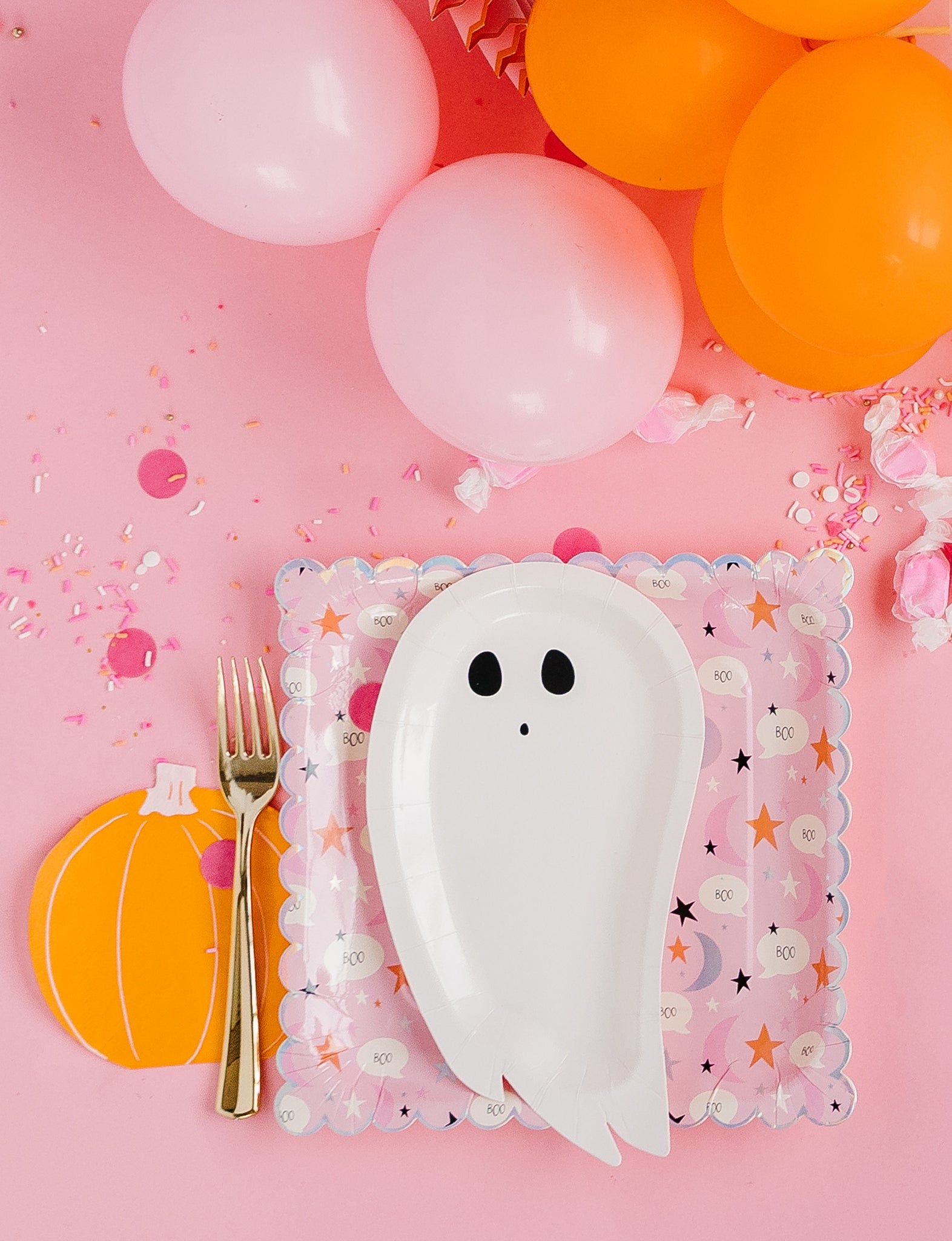 Pink Happy Haunting Halloween Lunch Scalloped Plate