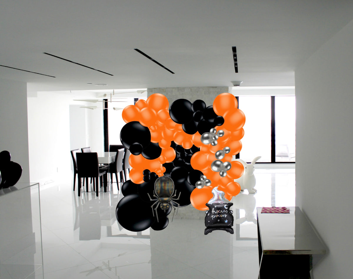 Halloween Balloon Wall