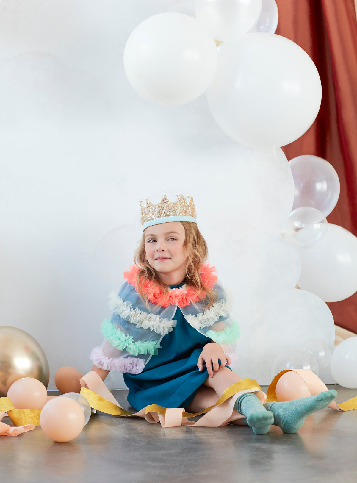 Gold Sparkle Cape Meri Meri