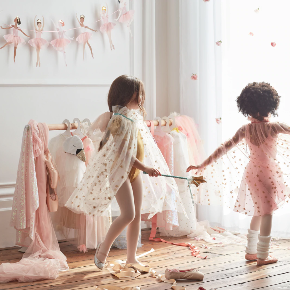 Dancing Ballerina Garland