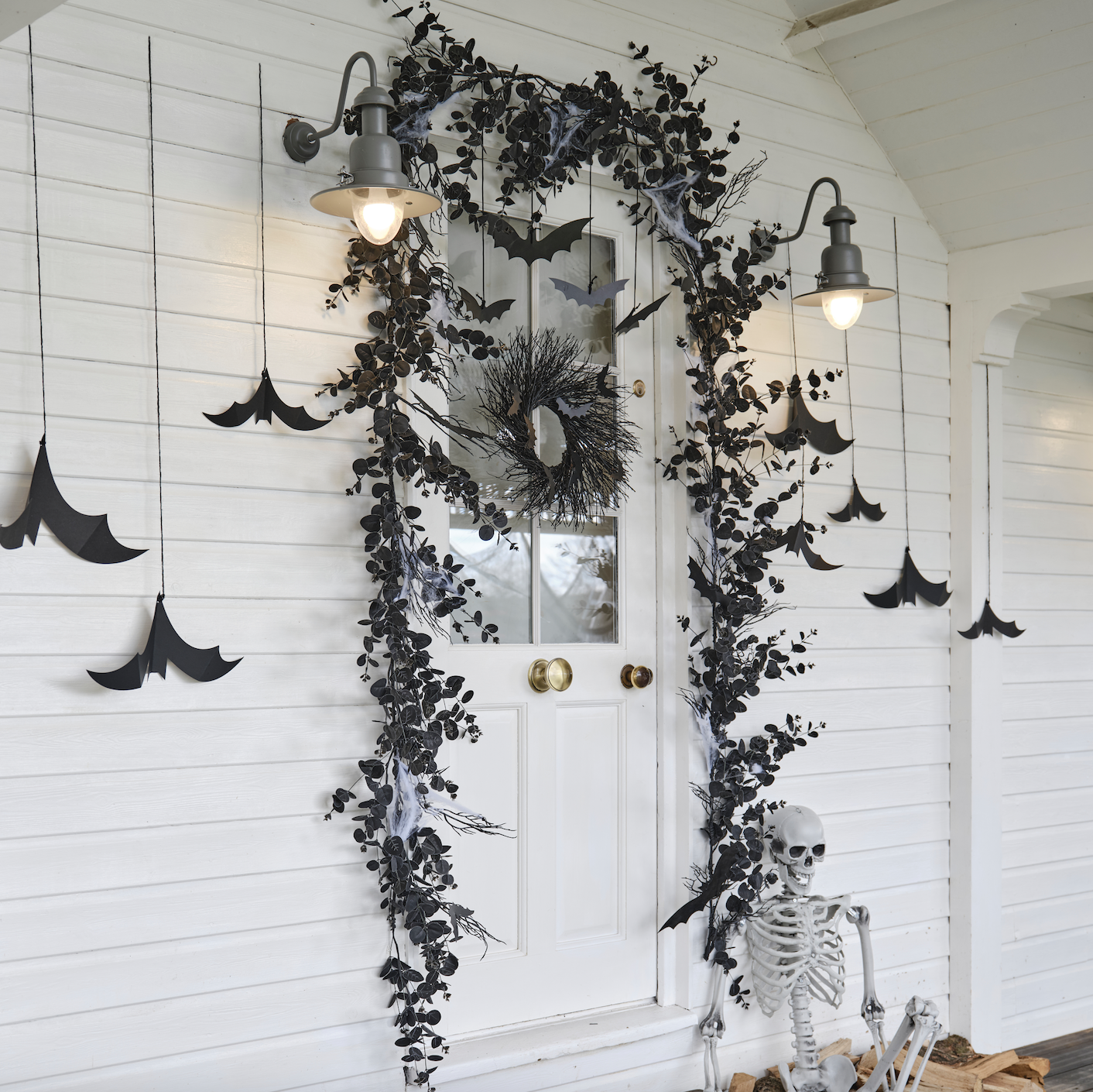 Halloween Garland Foliage Door Kit with Webbing & Hanging Bats