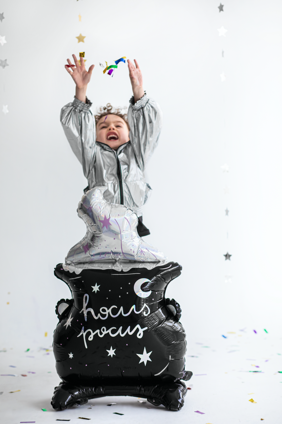 Hocus Pocus Cauldron Balloon