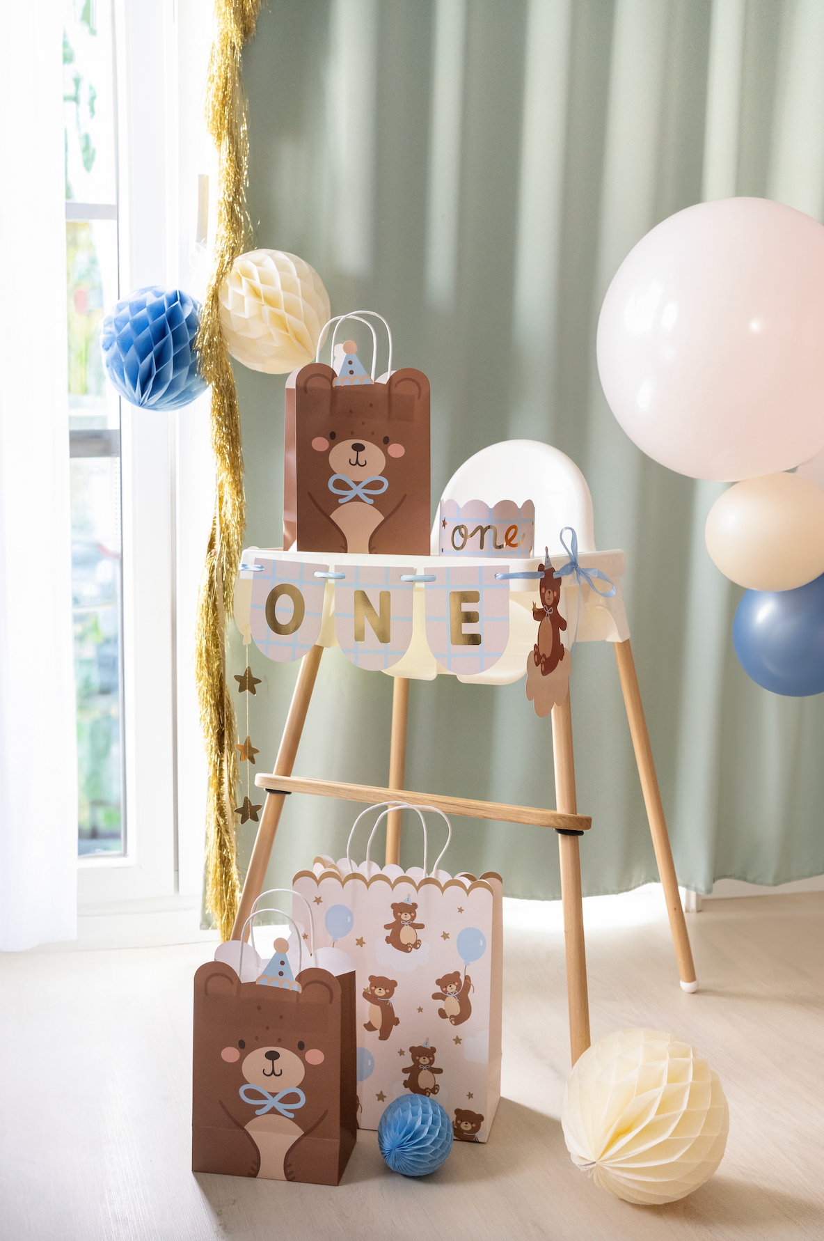 Teddy Bear Chair Banner & Crown Set