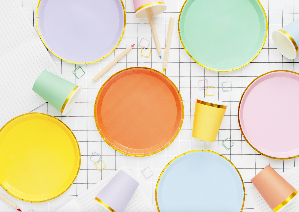 Pastel Plates with Scalloped Gold Foil 