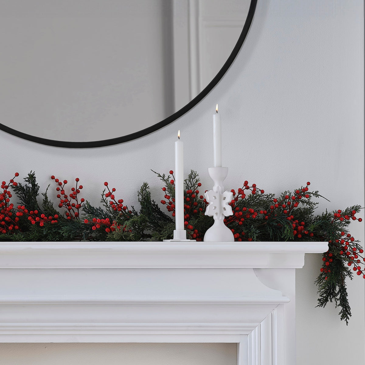 Red Berry Foliage Garland