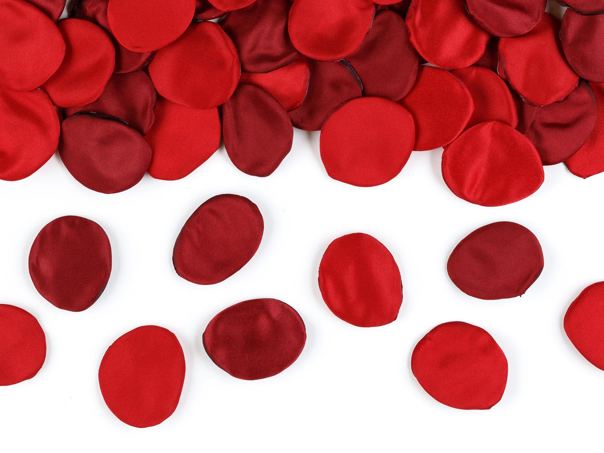 Red &amp; Burgundy Rose Petals