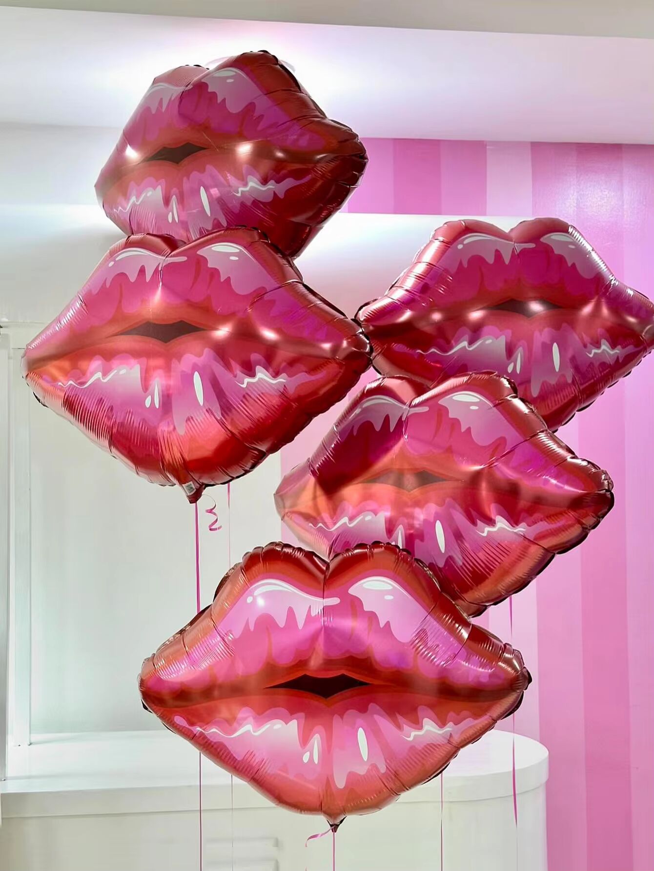 Red Lip Foil Balloon