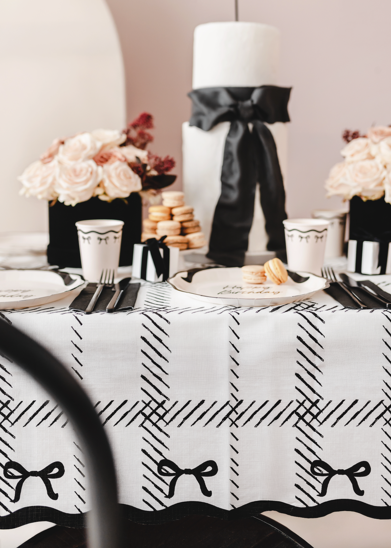 Cream & Black Bow Paper Cups