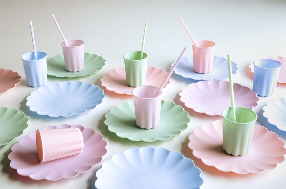Blue Frill Plastic Cups