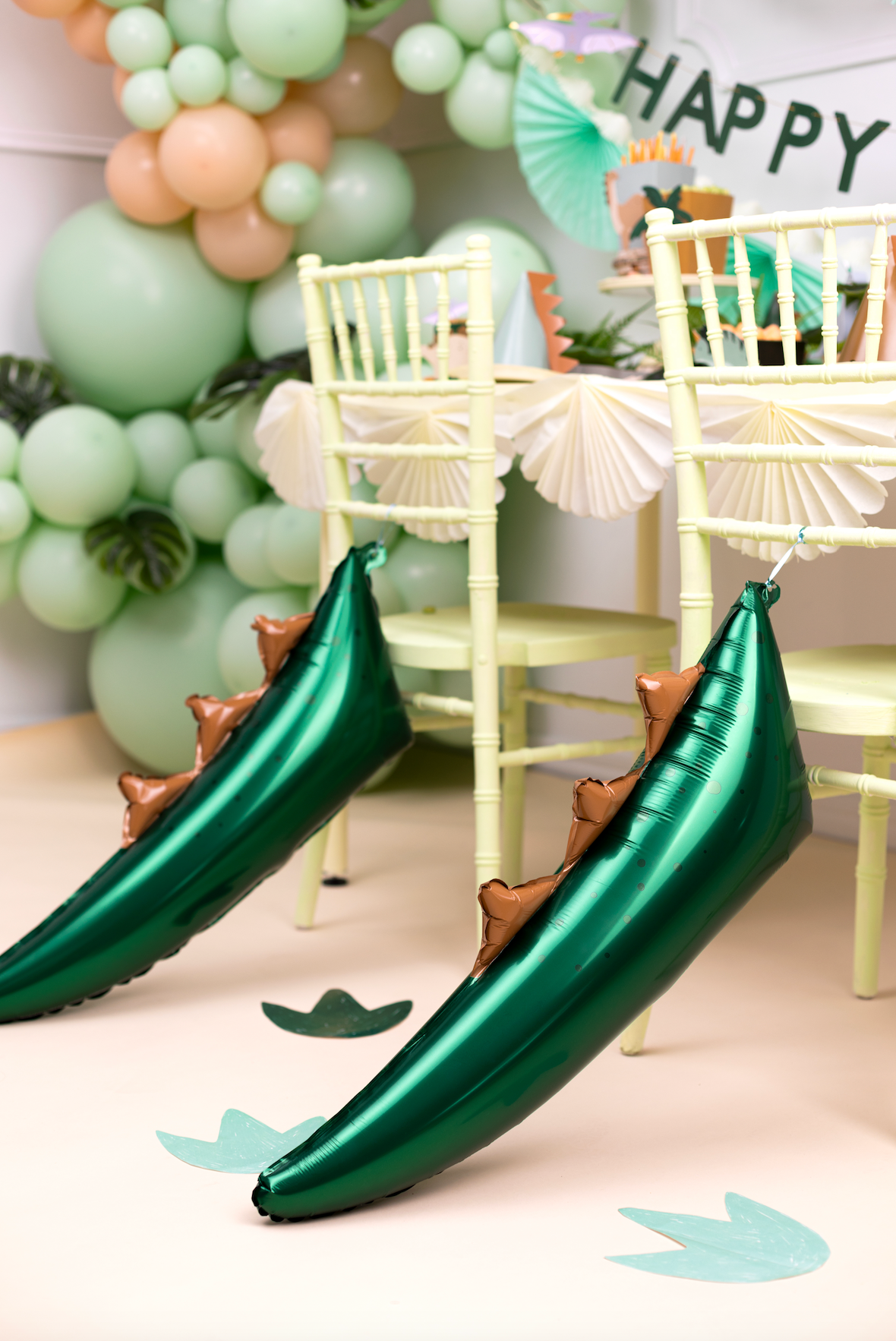 Dinosaur Tail Foil Balloon