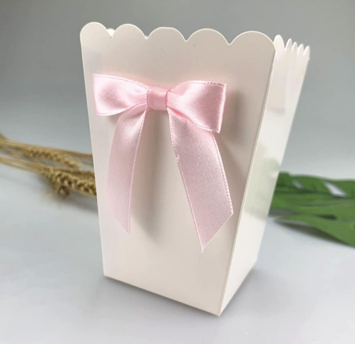 Bow Party Pink Popcorn Boxes