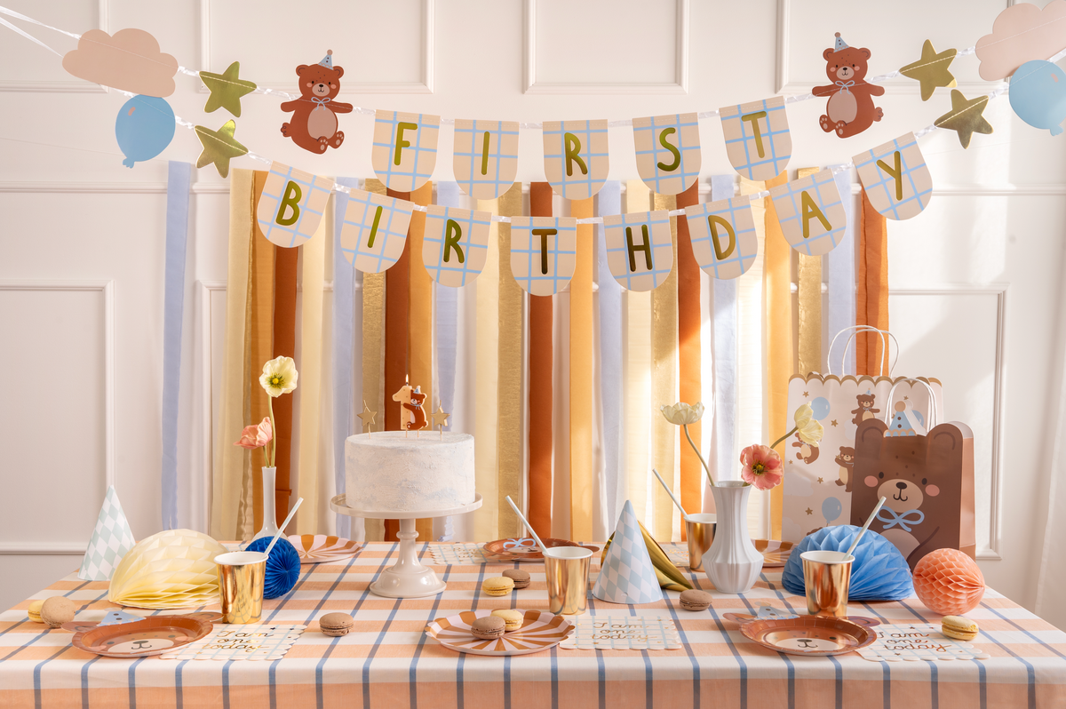 Blue &amp; Brown Mix Crepe Paper Streamers Set
