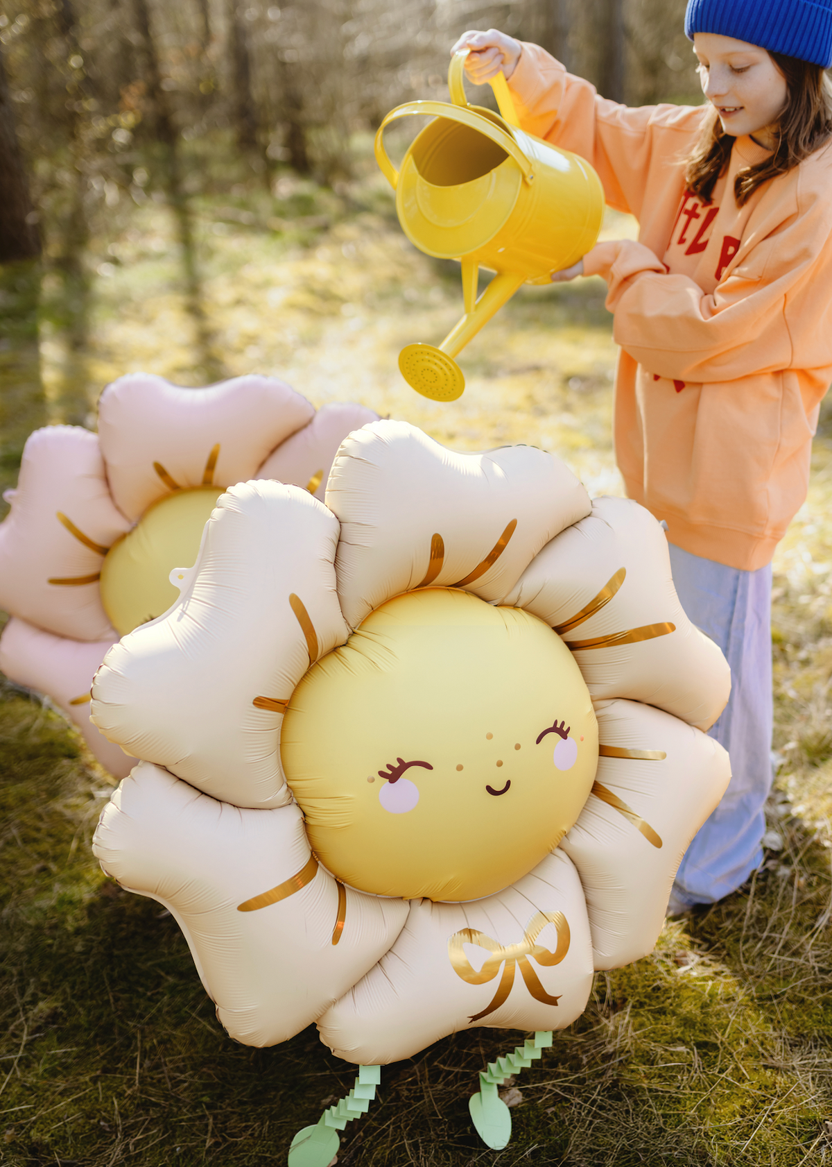 Blush Pink Walking Flower Foil Balloon