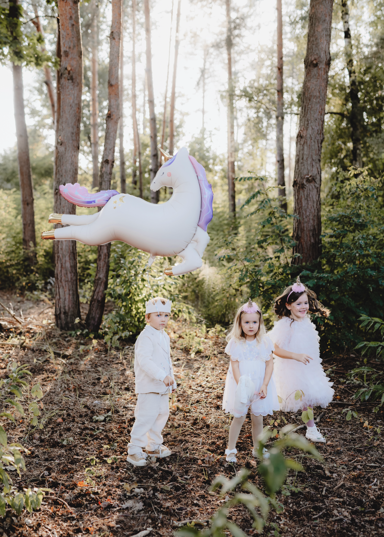 Standing Unicorn Foil Balloon