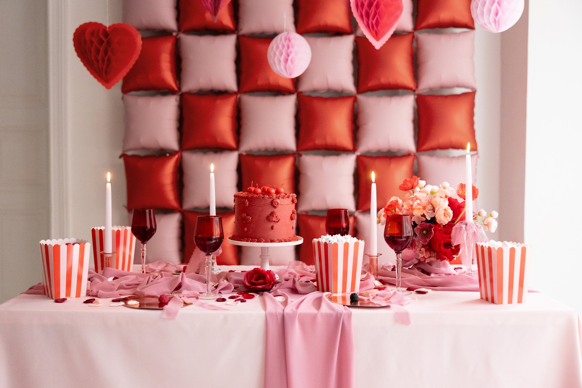 Sweetheart Striped Popcorn Boxes