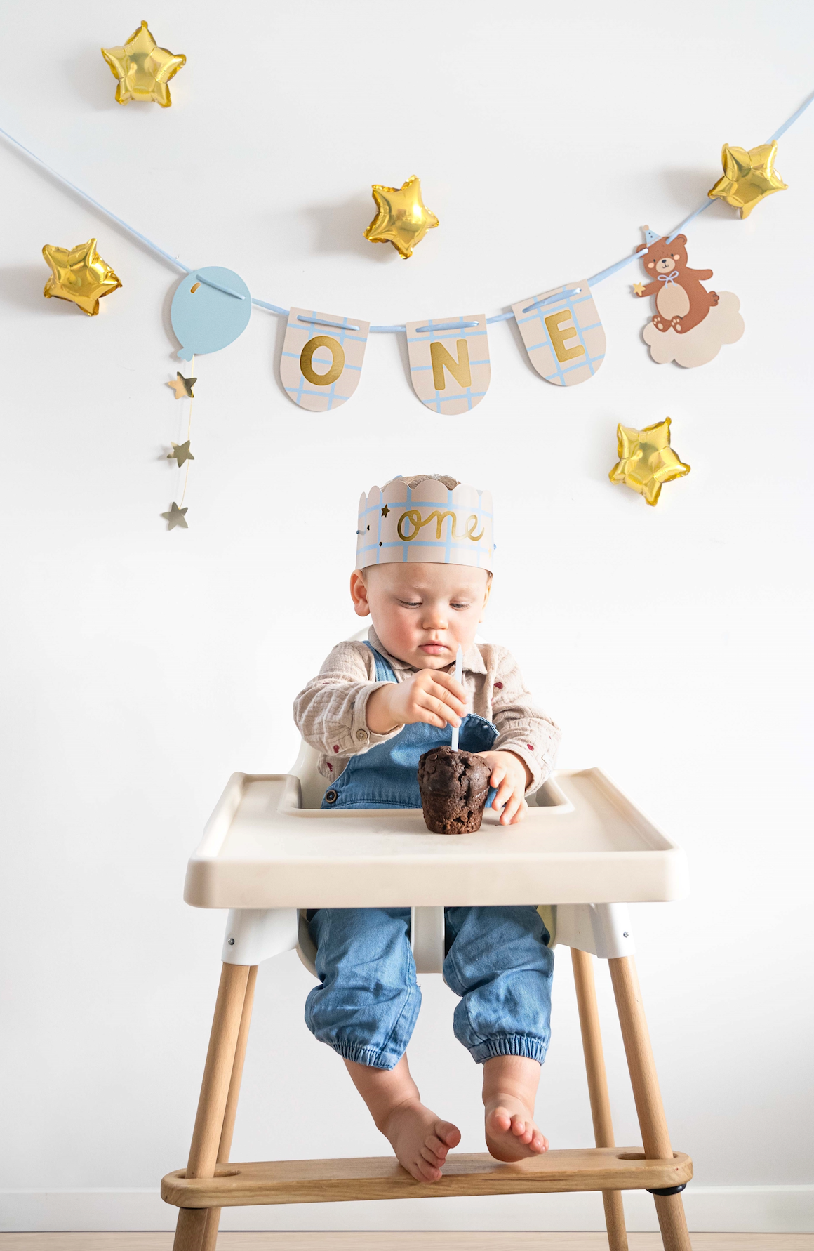 Teddy Bear Chair Banner & Crown Set