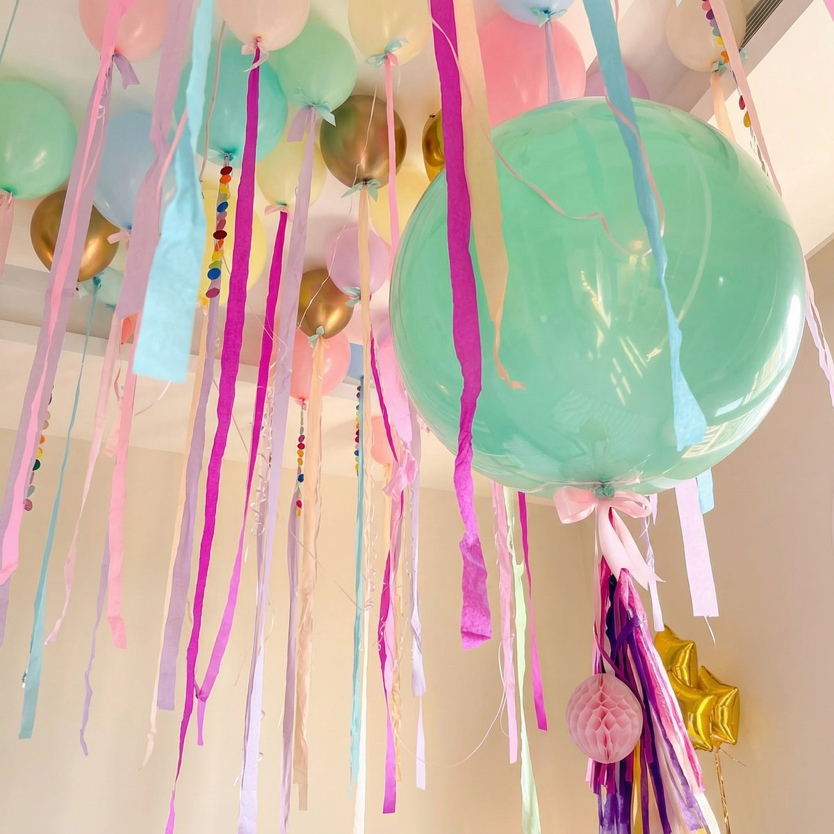 Fancy Nancy Deluxe Balloon Set