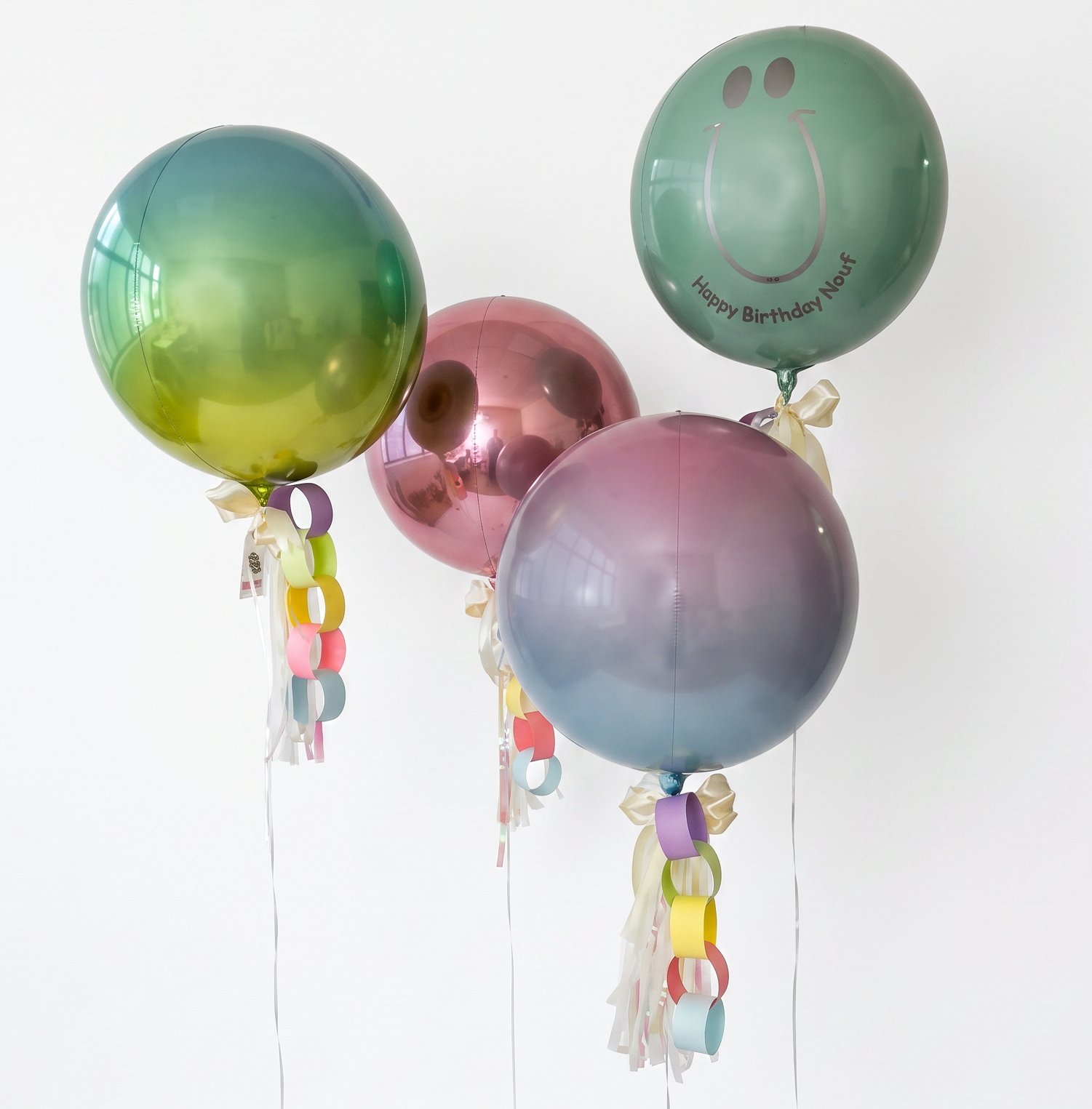 Playful Paper-Chain Orbz Set