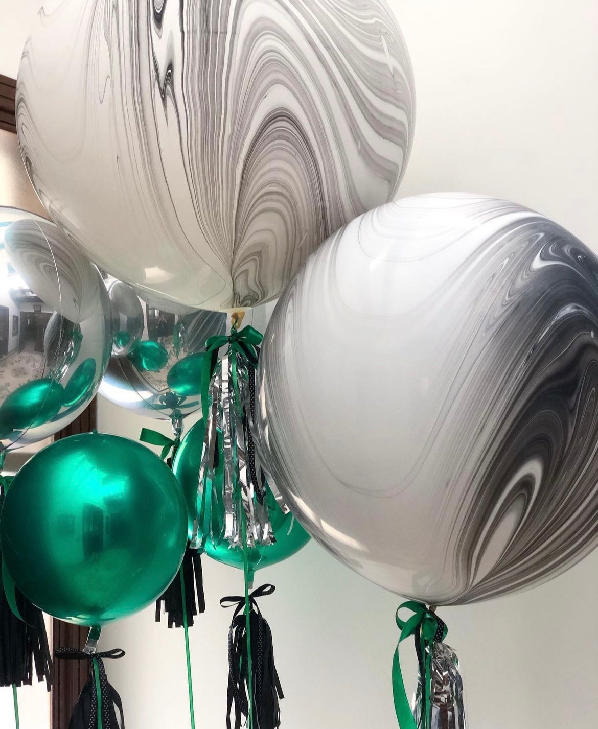 Silver Orbz Balloon