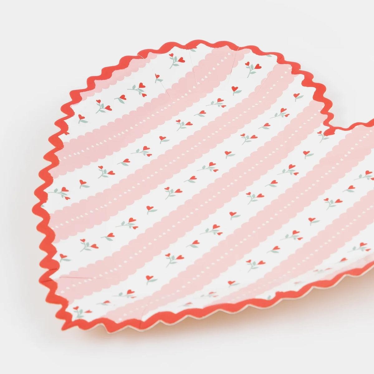 Vintage Rose Heart Plates by Meri Meri