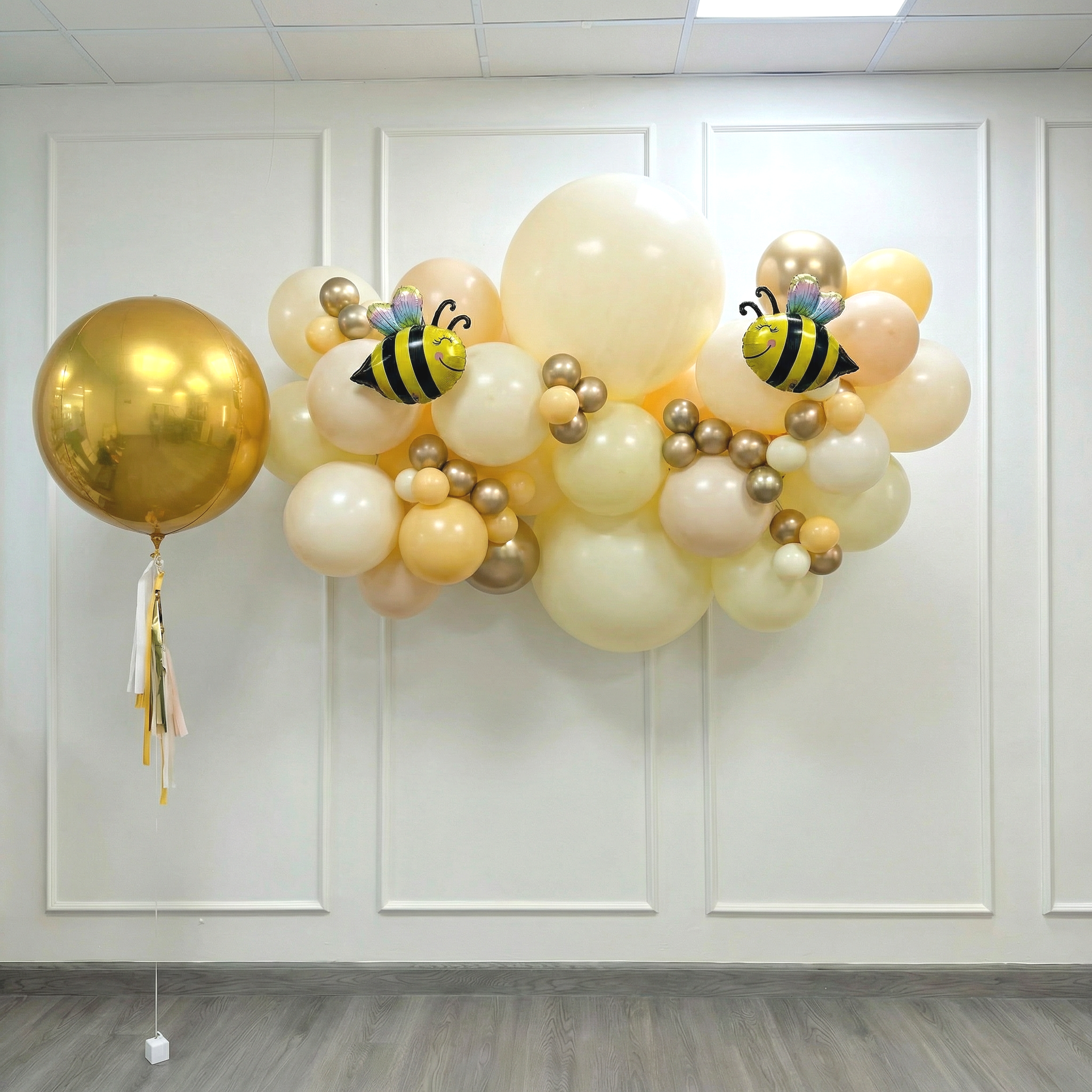 Bumble Bee Balloon Set