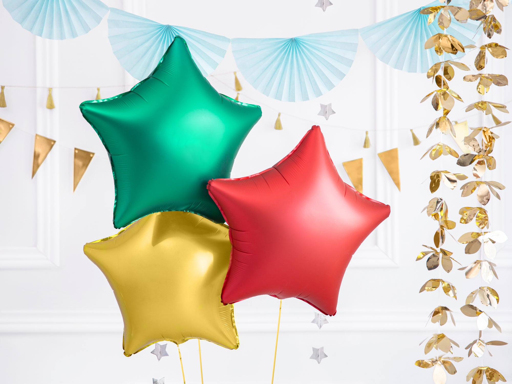 Red Star Foil Balloon 