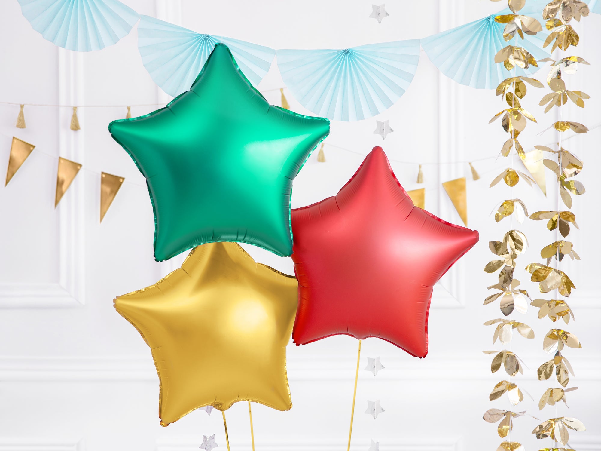 Green Star Foil Balloon