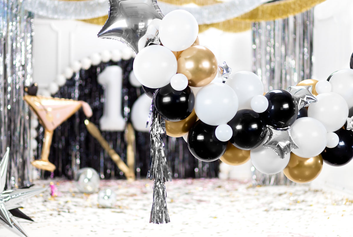 Metallic Stars Balloon Garland Kit