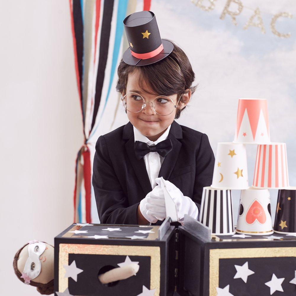 Magic Show Party Cups