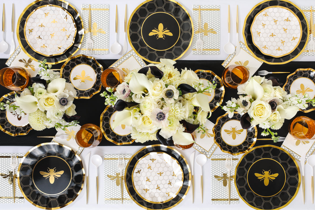 Honeybee Wavy Dinner Plates