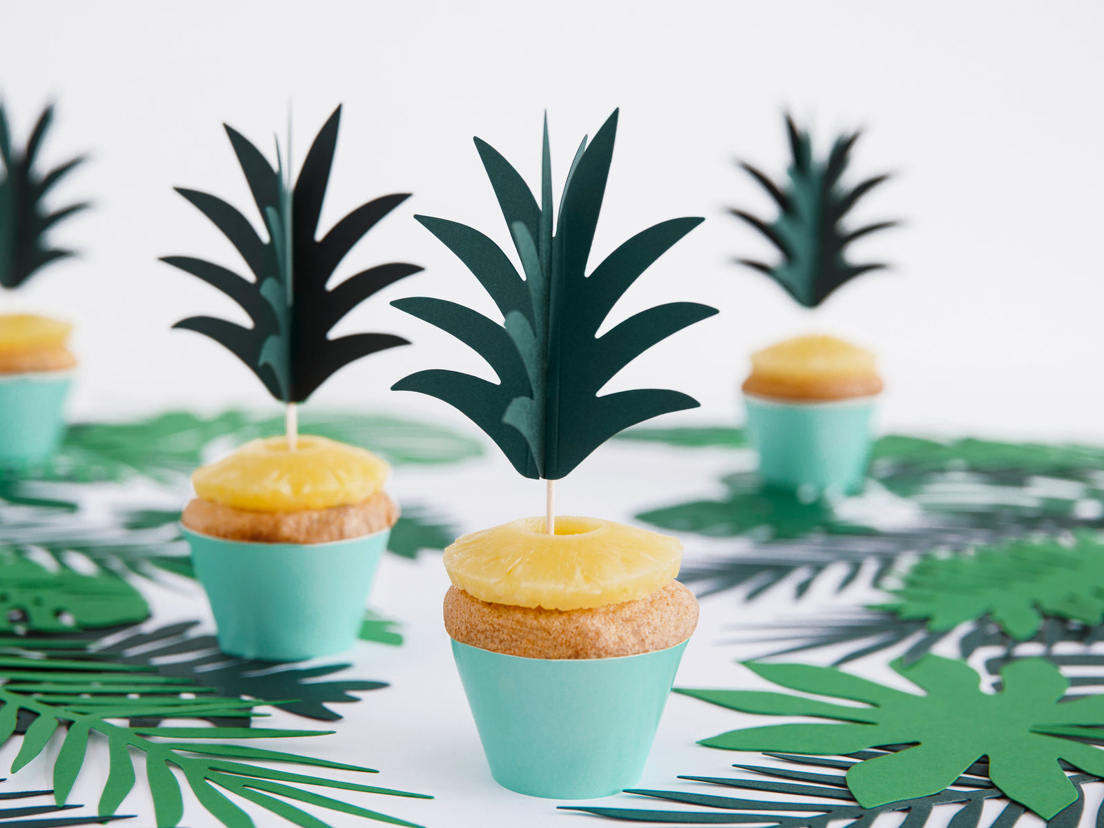 Cupcake Topper Aloha Pineapple