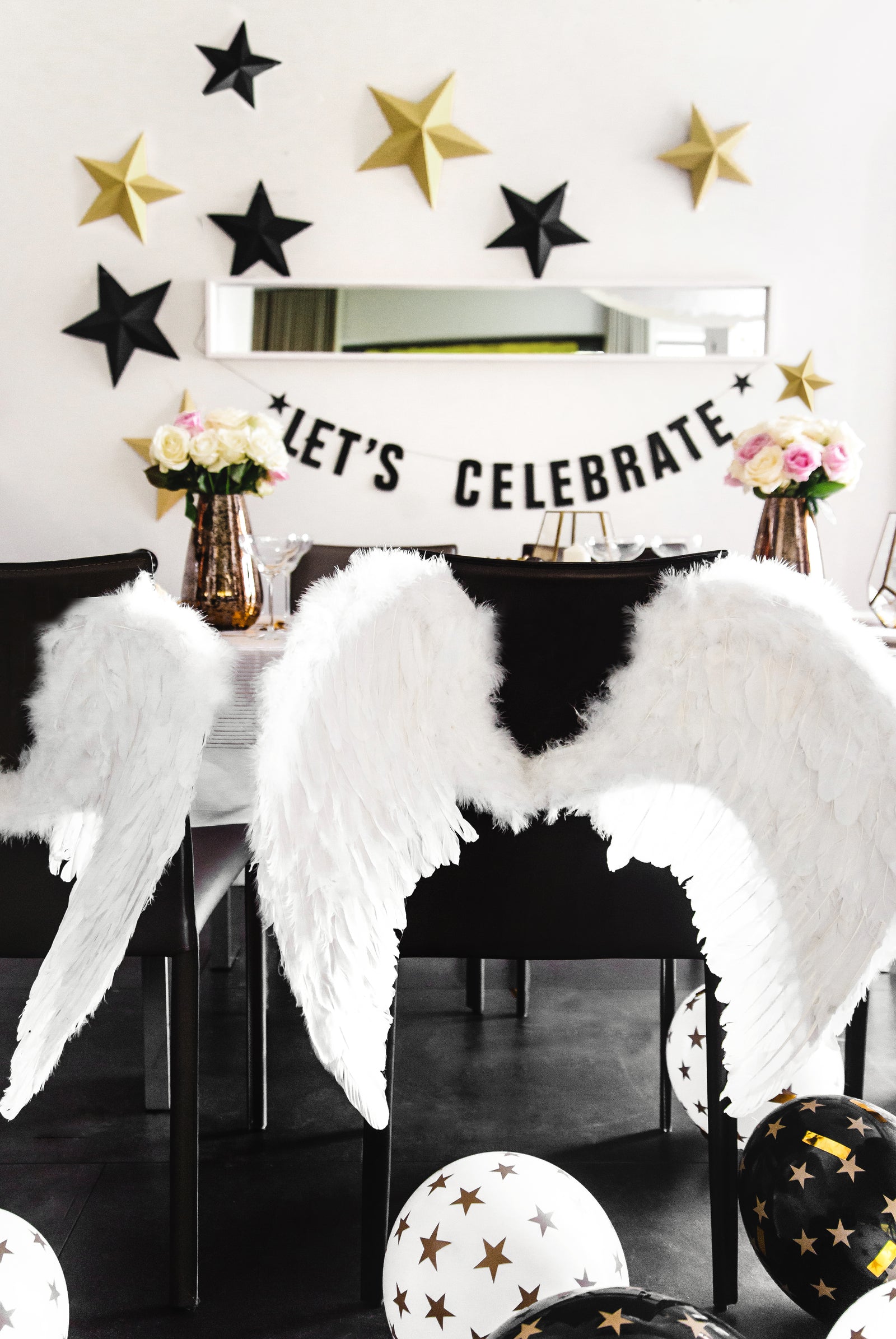 Patel Black Gold Star Balloons