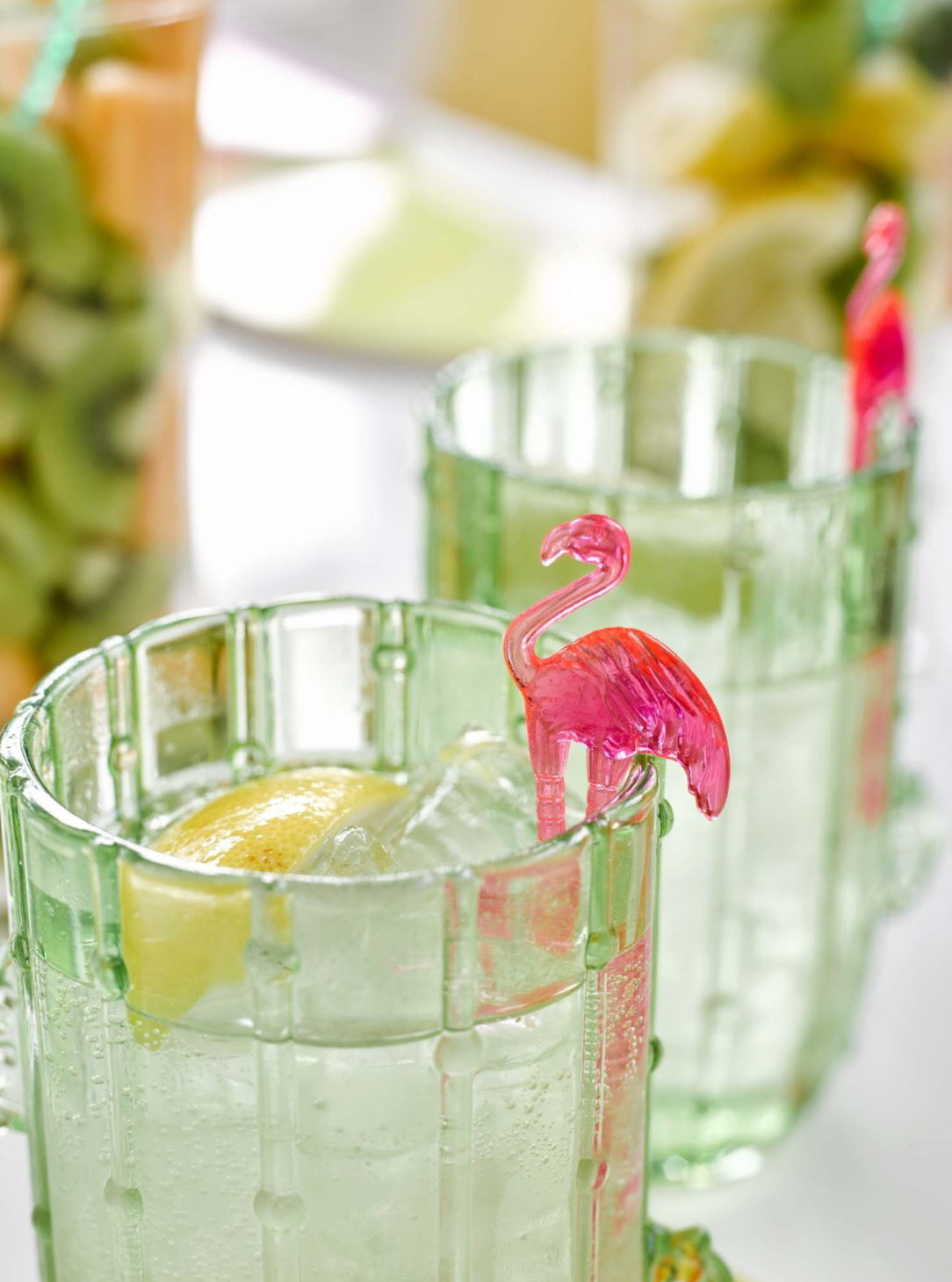 TROPICAL FLAMINGO AND PALM TREE DRINK STIRRERS AND PICKS