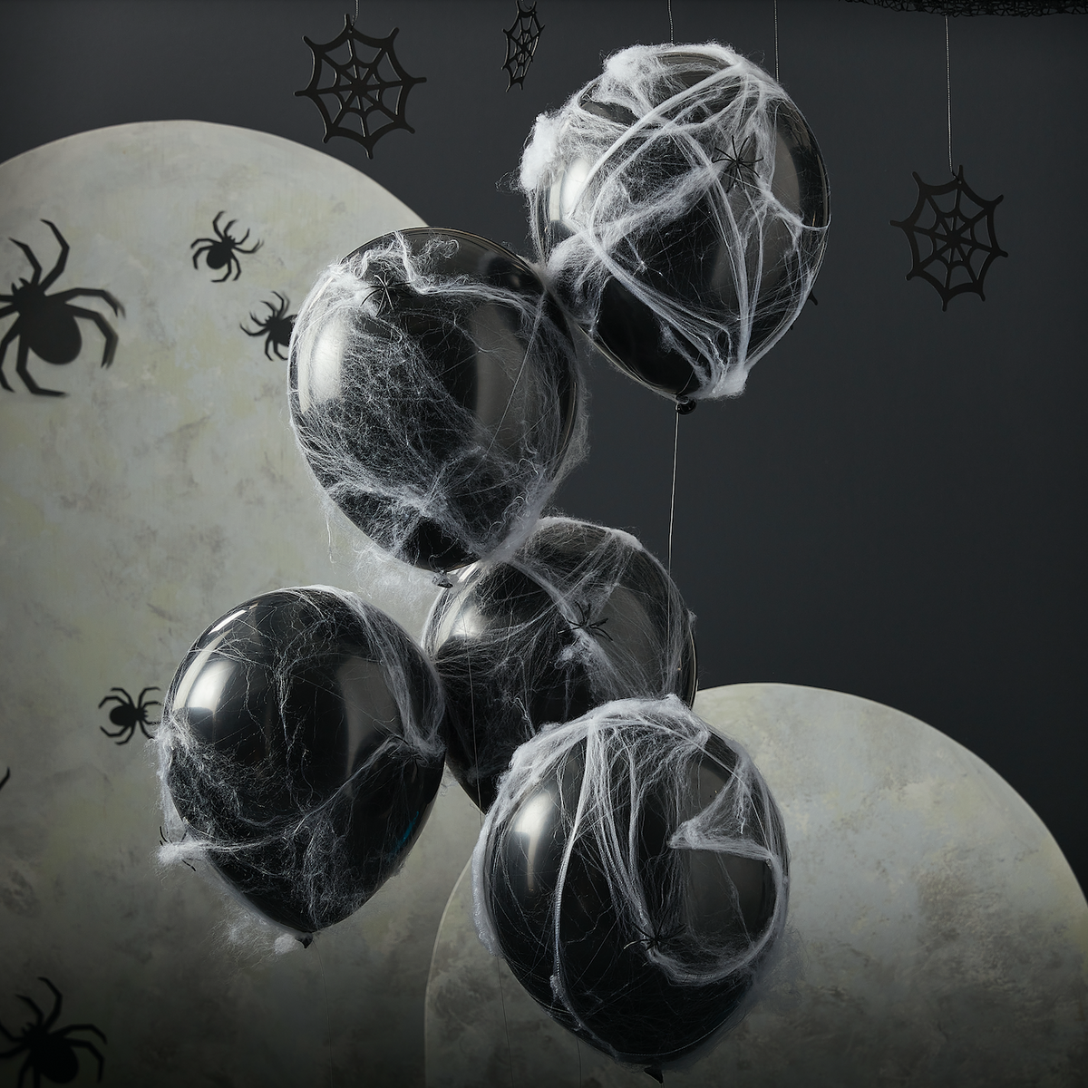 Spiders &amp; Cobwebs Halloween Balloons