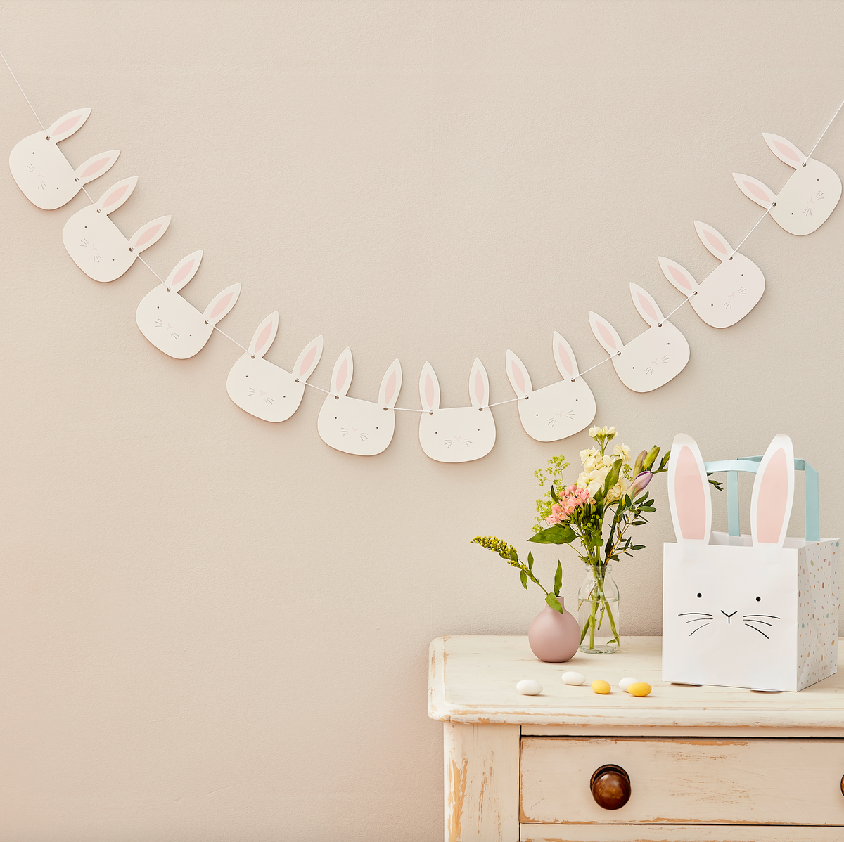 Pink &amp; White Easter Bunny Face Bunting