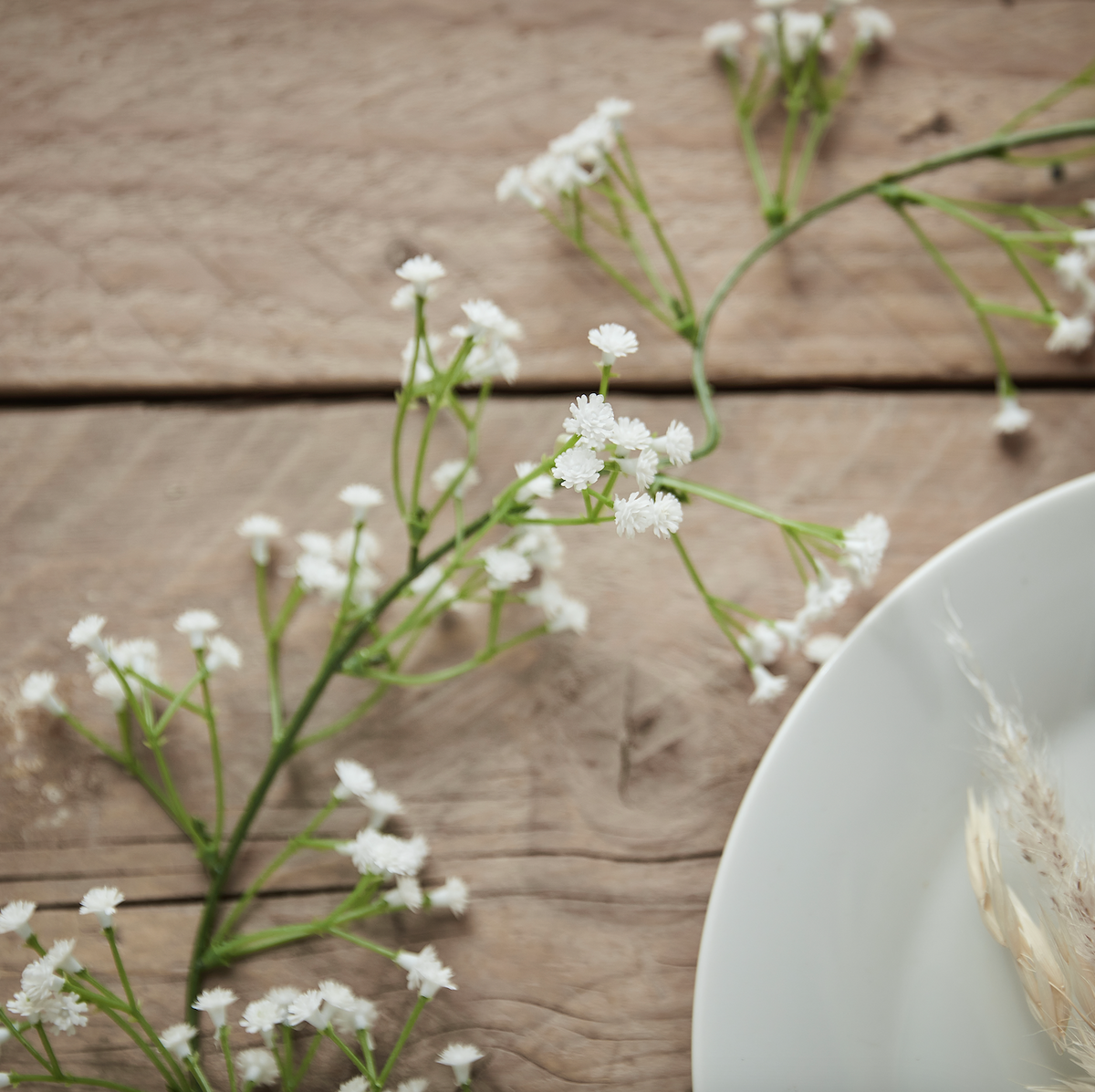 White Gypsophila Artificial Flower Garland