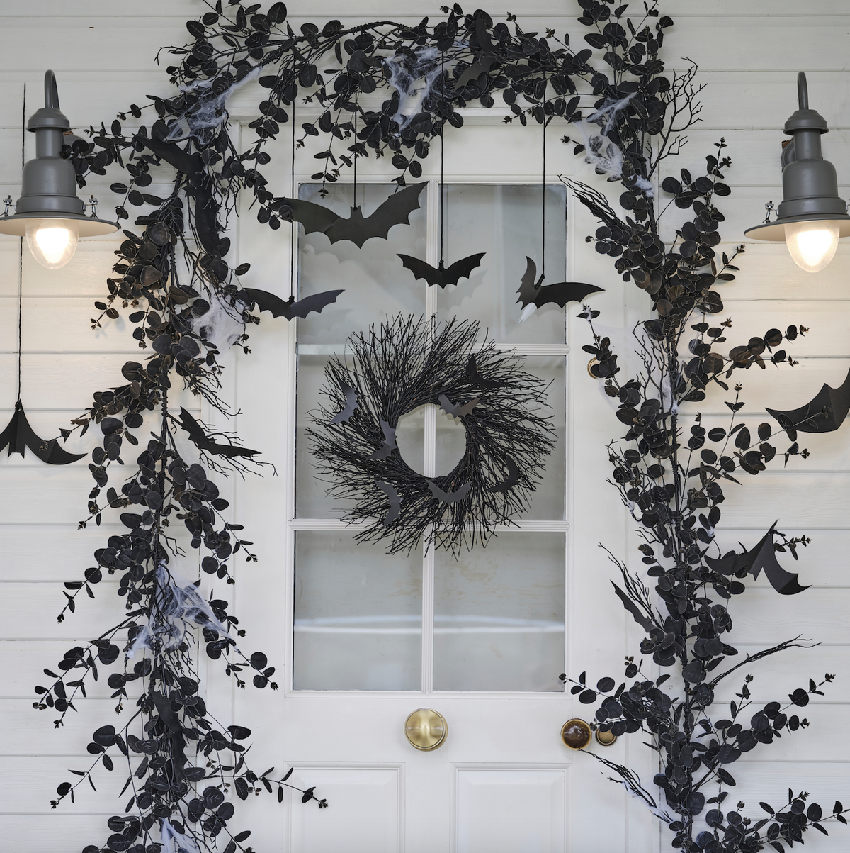 Halloween Garland Foliage Door Kit with Webbing &amp; Hanging Bats
