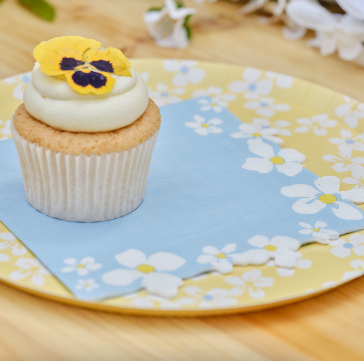 Flower Edge Floral Napkins