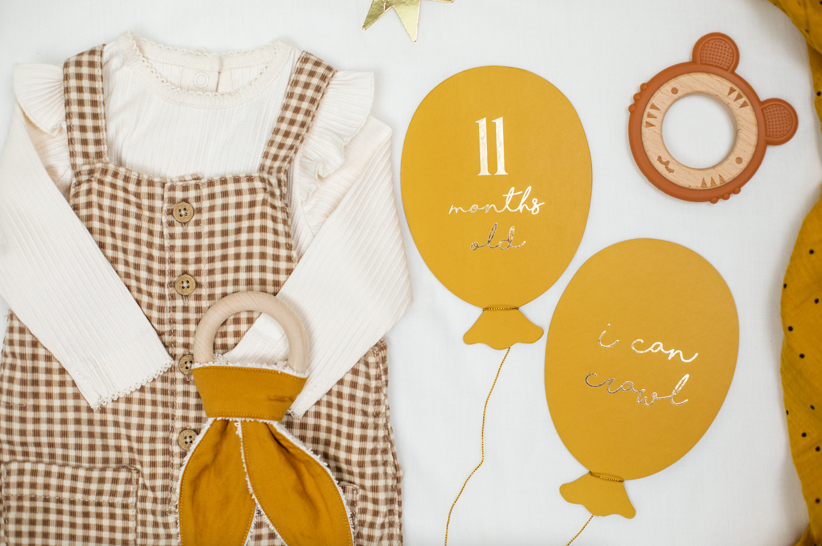 Balloons Milestone Cards