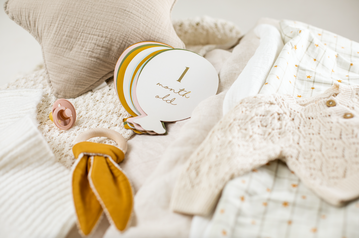 Balloons Milestone Cards