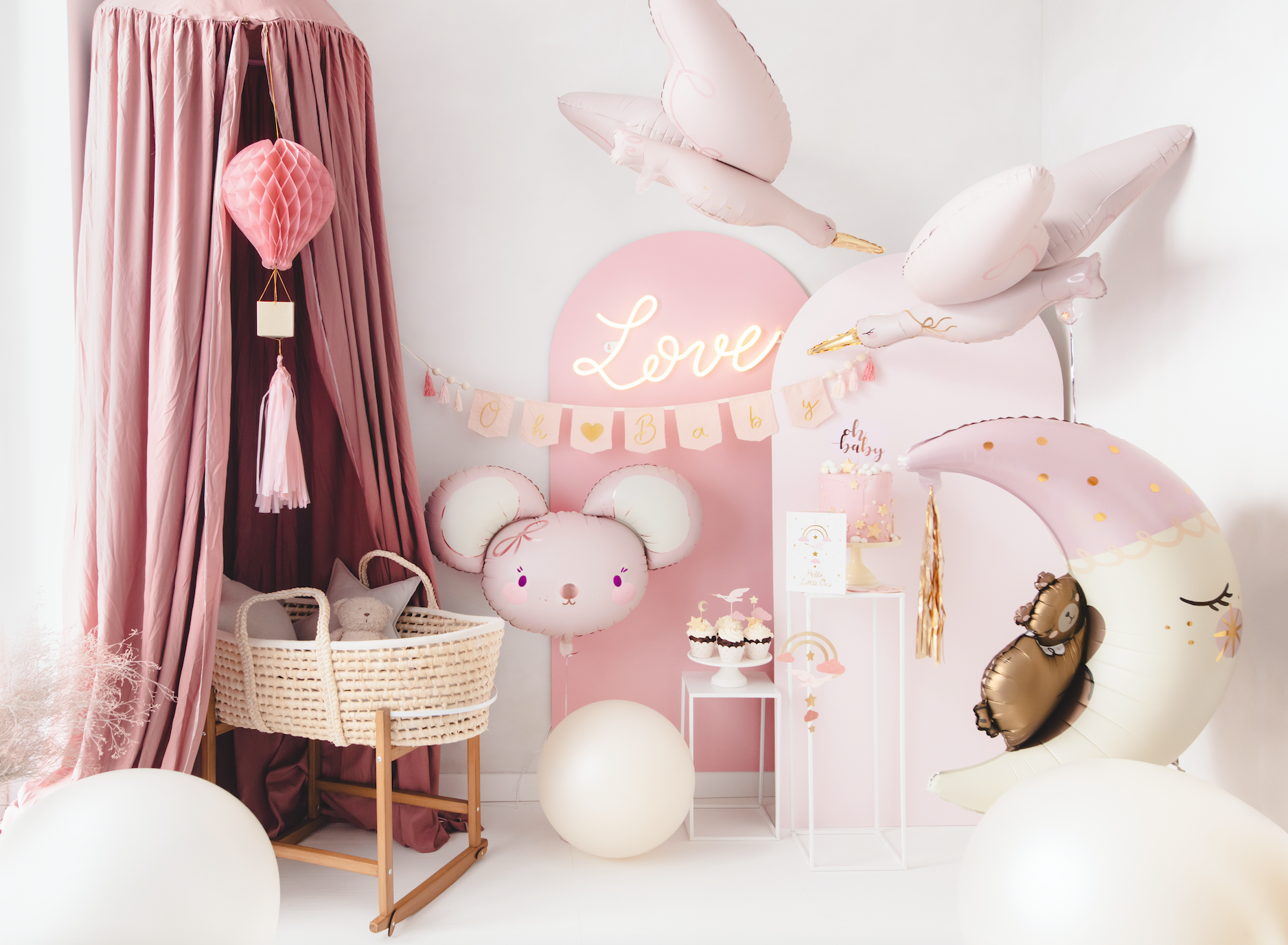 Pink Hot Air Balloon Honeycomb Decoration