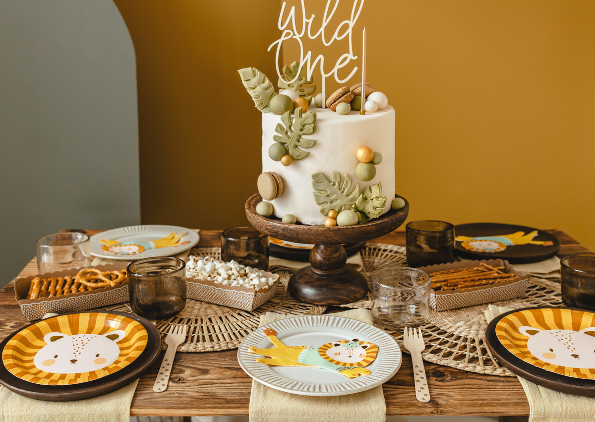 Cute Lion Paper Plates 