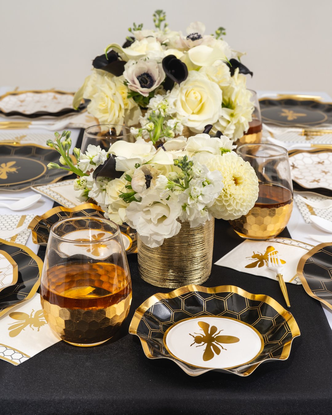 Honeybee Paper Cocktail Napkins 