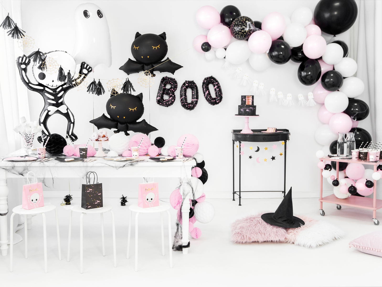 Pink Halloween Boo Gift Bags 